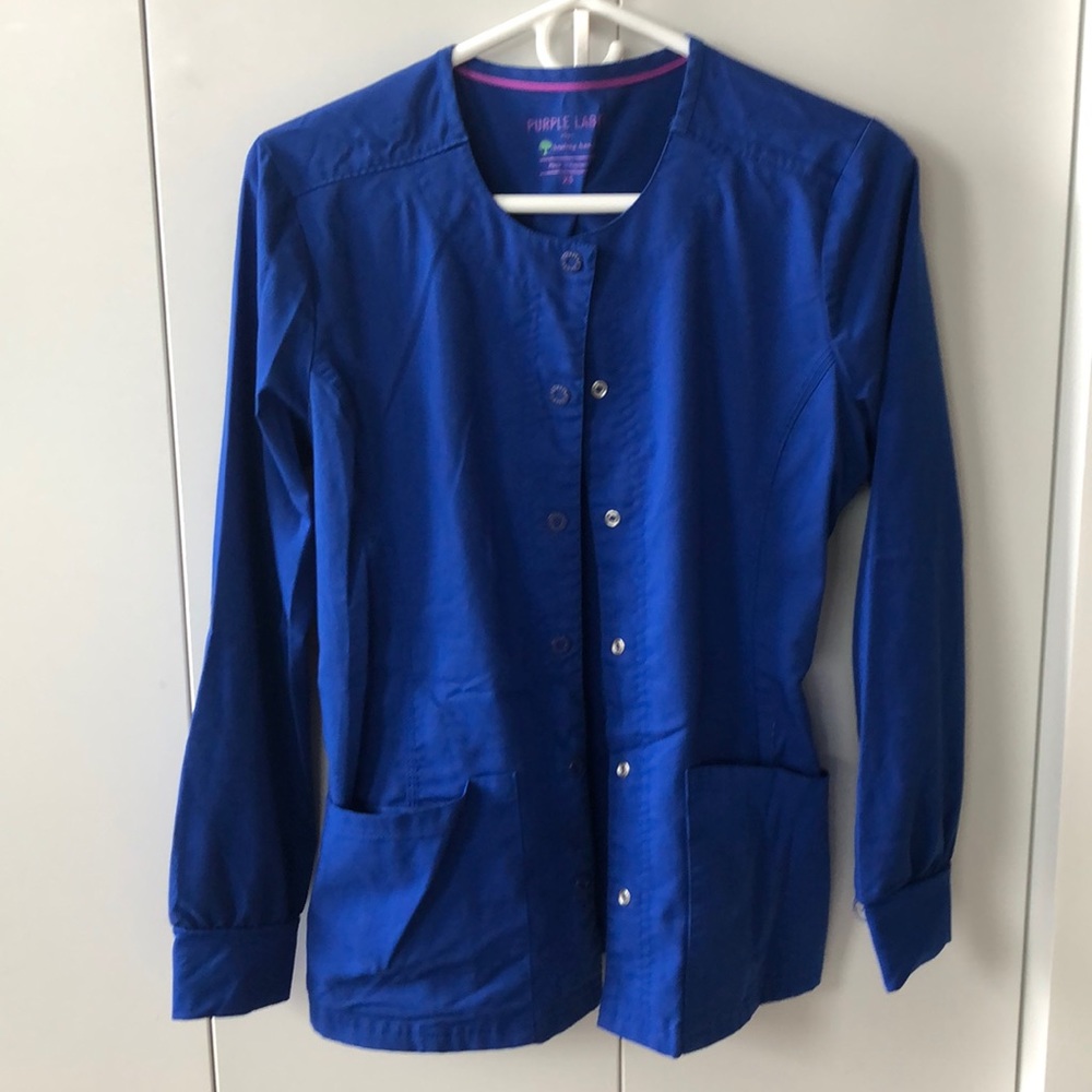 Scrub jacket